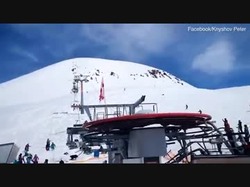スキー場のリフトの逆走事故