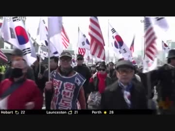 韓国の親米保守派が反北朝鮮を訴え毎週末行われている太極旗デモ