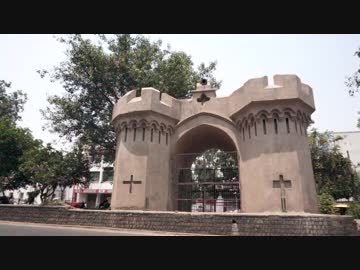 【インド旅行記・India Travel】New Delhi(ニューデリー)のRed FortとKashmiri Gate(カシミリ・ゲート)を観光、マサラチャイを飲み、ベジタブル料理を立ち食い
