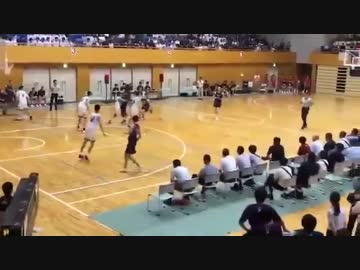 高校バスケで生徒が審判の顔をぶん殴る