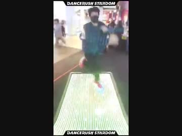 気持ち良く踊るイワマン.aiueo700