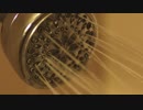 Close_up_shower_head_turns_on　＠　鈴木孝輔