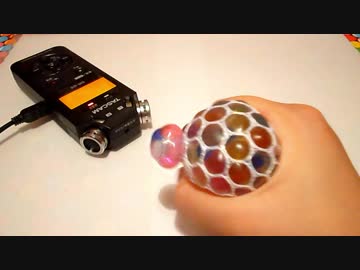 【ASMR】集合体恐怖症の方注意なスクイーズボールとスライム【音フェチ】