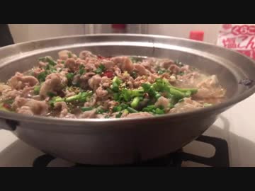 【飯テロ】無限ごま油鍋が美味すぎて酒が進む