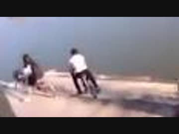 チャリで川に落ちていく高校生の歌