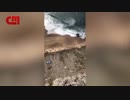 ホモと見る飛び降りてパラシュートが開かなかった男