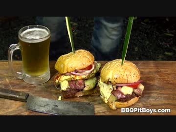 ステーキ＆ベーコン＆エッグのブレックファーストバーガー