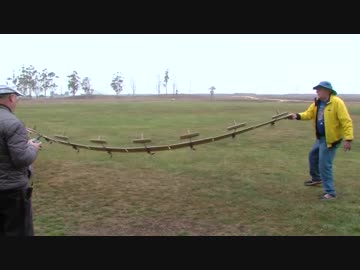 ラピュタのロボット兵を彷彿させる飛行機が凄い！