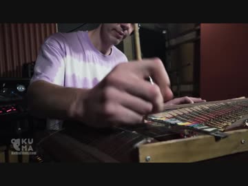 信じられるか？このピアノ　耳かきで出来てるんだぜ？