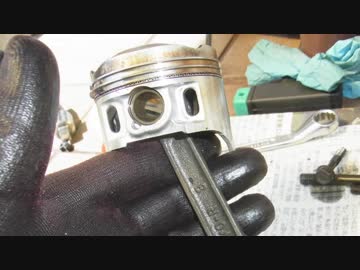 VTZ250　レストア　その8（エンジン分解、ピストン状態確認）