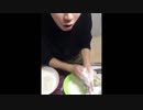 餅と闘う男！