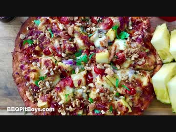 パイナップルベーコンポークラインドピザ