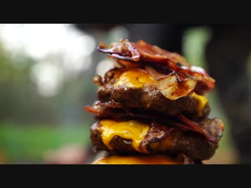 5000キロカロリーの巨大バーガー