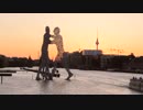 Molecule Man Silhouetted at Sunset　小杉鈴音