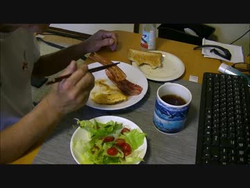 ベーコンとオムレツ。