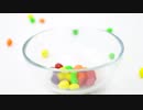 Candy Dropping into Bowl Slow Motion　仁部聡和