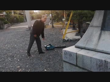 神社に殴り込みをかける岩倉サンタ