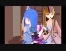 ろくろを回す茜ちゃんを回す葵ちゃんを見守るギャラ子さん