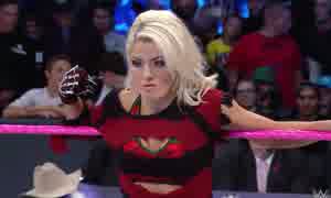 【Alexa Bliss】美女レスラーを 眺める動画