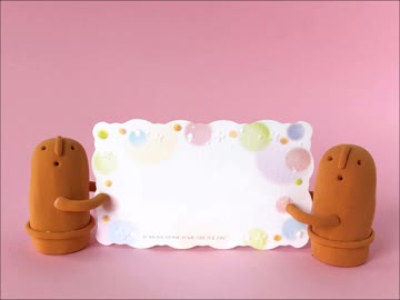 粘土で作る埴輪のカードスタンド