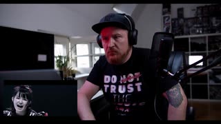 【海外の反応】「BABYMETAL? KARATE? まぁ見てみっか。。」SU-METALの声に身体が反応してしまう外人さん