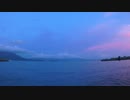 ある日の桜島（その１５４）＜毎度おなじみ鴨池港の夕暮れ時と桜島と波の音＞