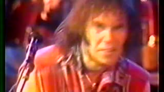 NEIL YOUNG AND CRAZY HORSE - LIKE A HURRICANE LIVE 1986