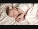 Newborn Little Baby Girl Is Sleeping On The Bed, Sweet Dreams Of Little Baby, Healthy Sleep.　