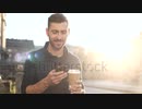 アセアンファーム合同会社　happily-smiling-attractive-man-walking