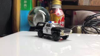 ミニカー　オフロードパトカー