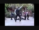 アメリカ人がつちからはえてくるんだ