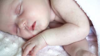 代沢インターナショナルスクール　Sweet Dreams Of Little Baby, Healthy Sleep.