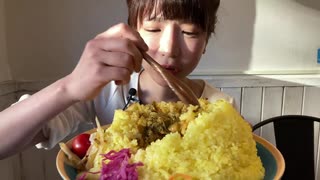 【大食い】デカ盛り拉麺カレー♪【もえあず】