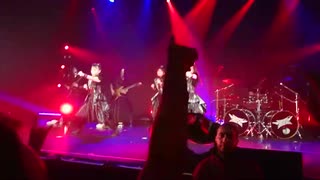 2020年02月09日　海外ライブ　11　BABYMETAL　「Karate」　フランス, パリ