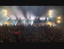 BABYMETAL - Road of Resistance - live at Hammersmith Apollo, London with wall of death + crowd shots