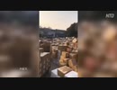 救援物資で大儲け