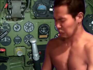 お国のため真珠湾に神風特攻を仕掛ける先輩.mp4