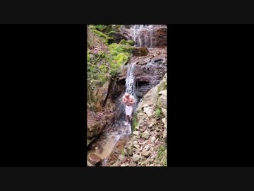 こんどう師匠の滝行