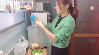 つぼみ大革命の革命ナイト スピンオフ企画「吉岡久美子の革命ナイトクッキング」