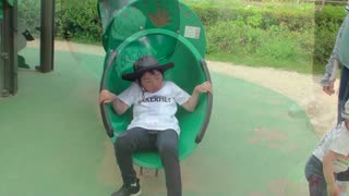 【竹取公園】ちびっこ遊具で遊ぶあい❤小さすぎて大変だった…