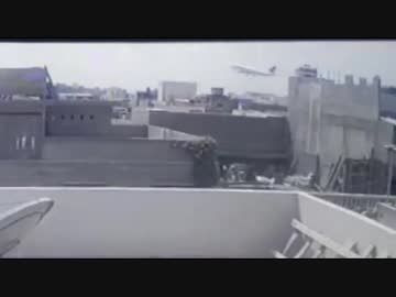 パキスタン南部カラチの住宅地にパキスタン航空のエアバスA320型機が墜落