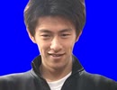 不気味な笑みを浮かべる義臣BB