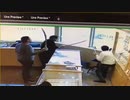 強盗を剣で撃退