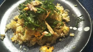 【貧ぼっち飯】孤独なOLの干物でチャーハン