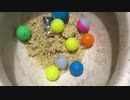 プラスチックのボールとラーメンをトイレに流してみた
