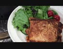【キャンプ飯】ホットサンドメーカーで簡単朝ごはん 切ってはさめるだけでお店の味