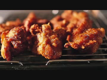 からあげが揚げられる動画