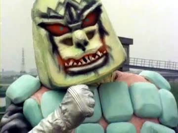 仮面ライダースーパー１　第40話　「あっ人間が溶ける！石けん怪人出現」