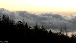 山梨県 富士スバルライン4合目　～雲海～