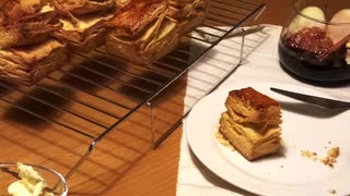 Basic scone/サクふわスコーン/シンプル混ぜて焼くだけ/しっかり腹割れレシピ/ホットサングリアと楽しみましょう